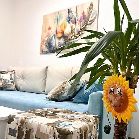 M Apartman Foca Exteriör bild