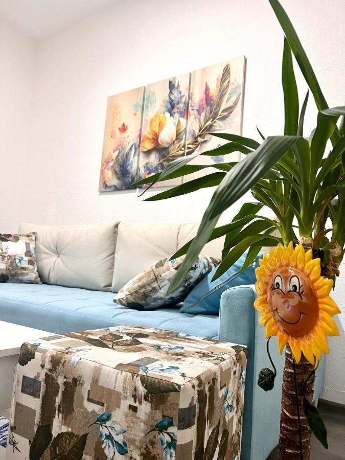 M Apartman Foca Exteriör bild